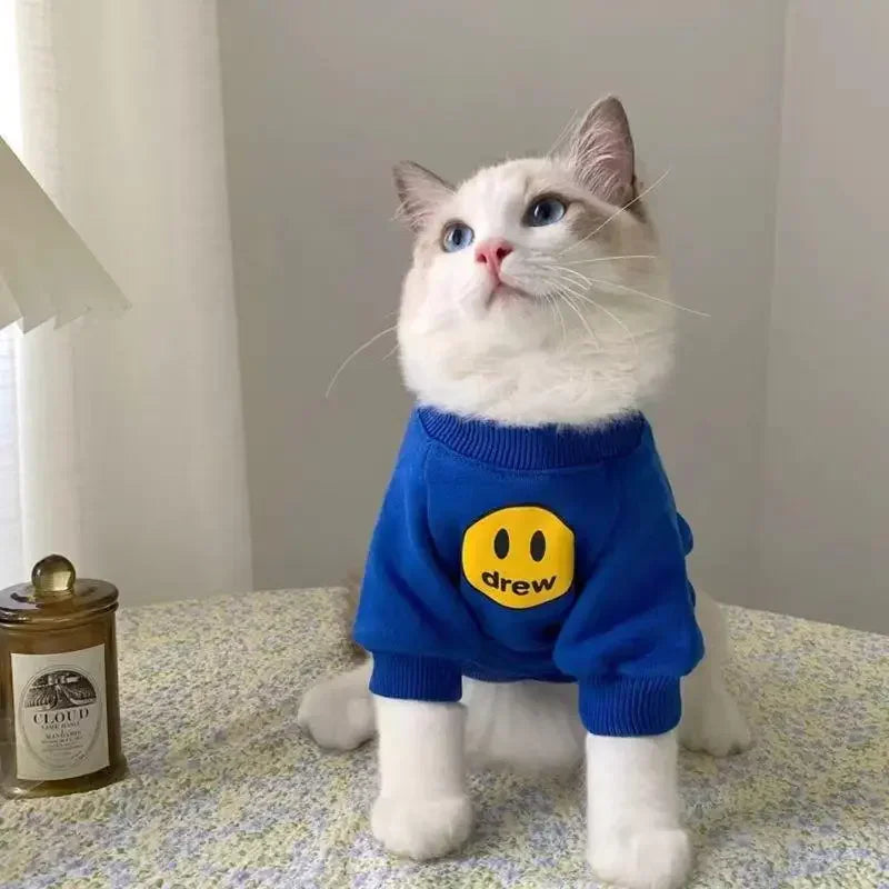 Pet Cat Clothing Fashion Trends Autumn and Winter Kittens Anti Hair Loss Smiling Face Hoodies Cat Autumn Clothing Pet Supplies
