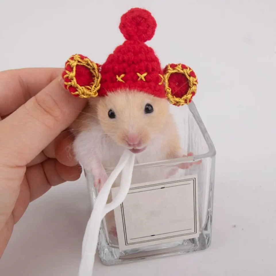Pet Accessories Cartoon Hamster Hat Soft Handmade Pet Knitted Hat Adjustable Small Pet Caps Photograph
