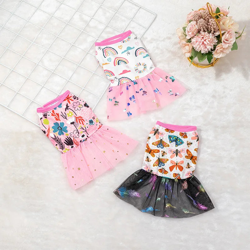 2024 New Fashion Dog Clothes Lace Design Dog Cat Dress Puppy Skirt Spring Summer Printing Mesh Dog Dress Fashion Pet Apparel